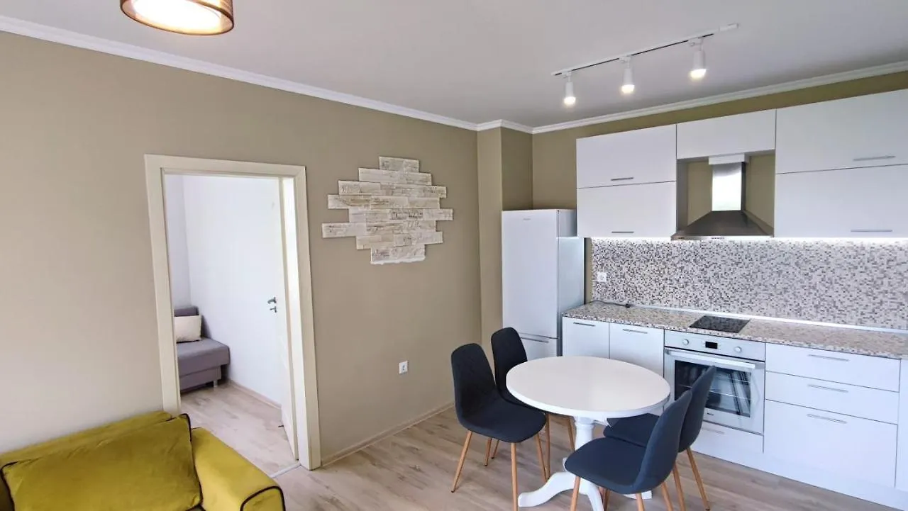 Apartment Луксозен Апартамент С Две Спални